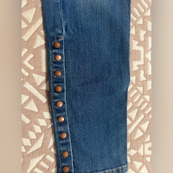 Burberry jeans. Perfect condition . - Picture 5 of 8